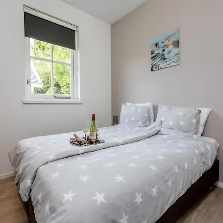 Near Dutch Coast & Forest Holiday home Noordwijk