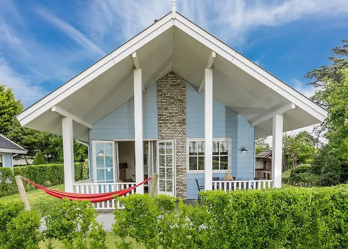 Near Dutch Coast & Forest Сasa de vacaciones *